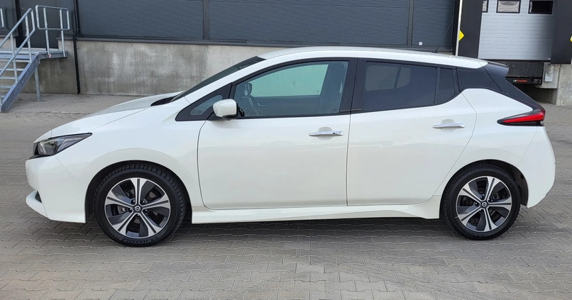 Nissan Leaf cena 71900 przebieg: 54000, rok produkcji 2019 z Limanowa małe 742